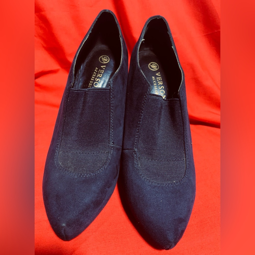 Versona Accessories Women’s Blue High Heels Size 7.5 Slip-On Dress Shoes